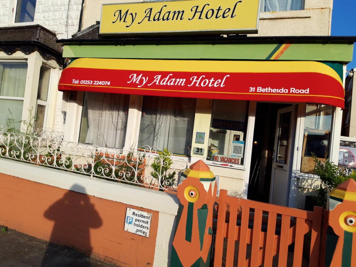 My Adam Hotel Blackpool Esterno foto