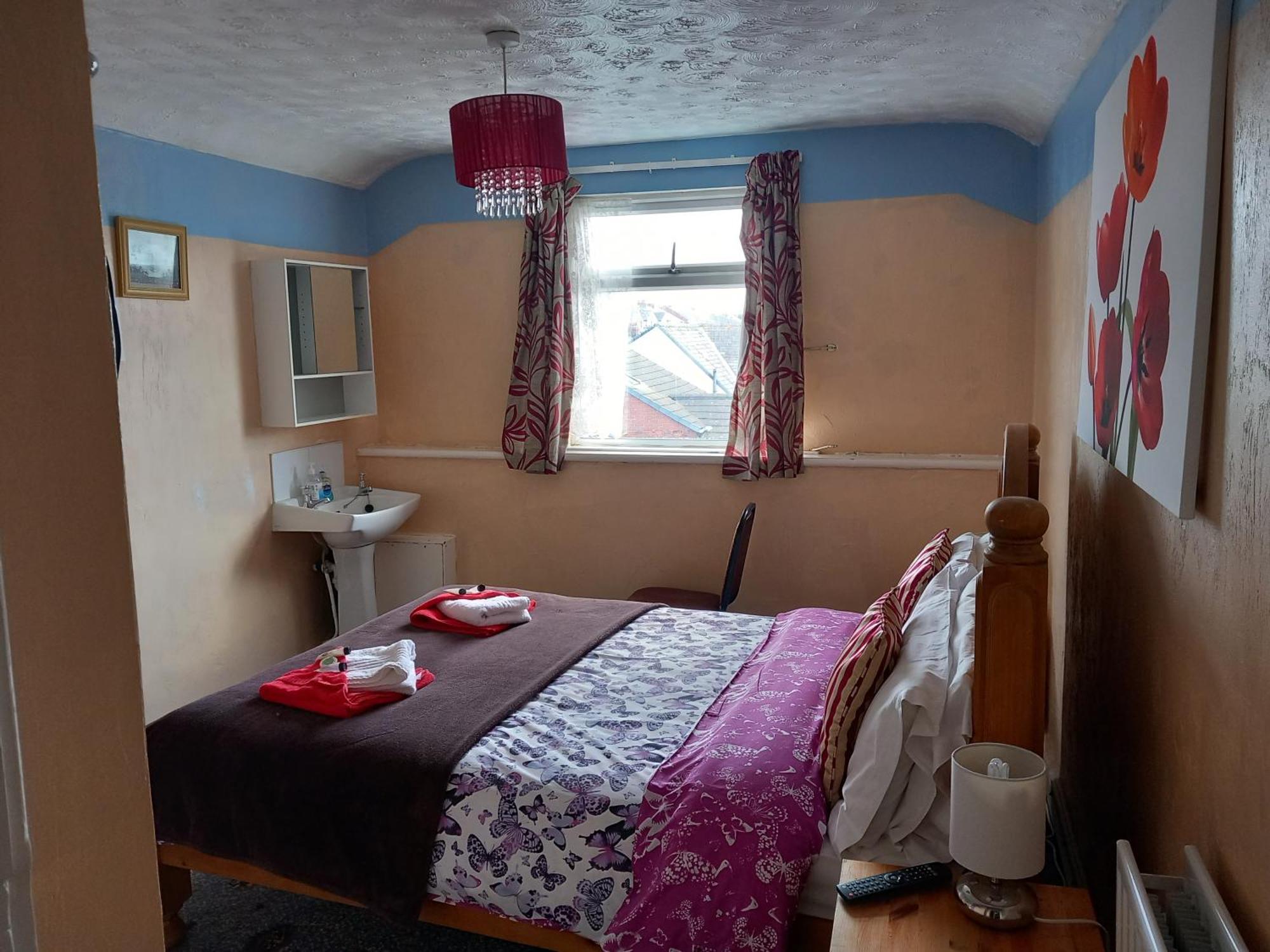 My Adam Hotel Blackpool Esterno foto