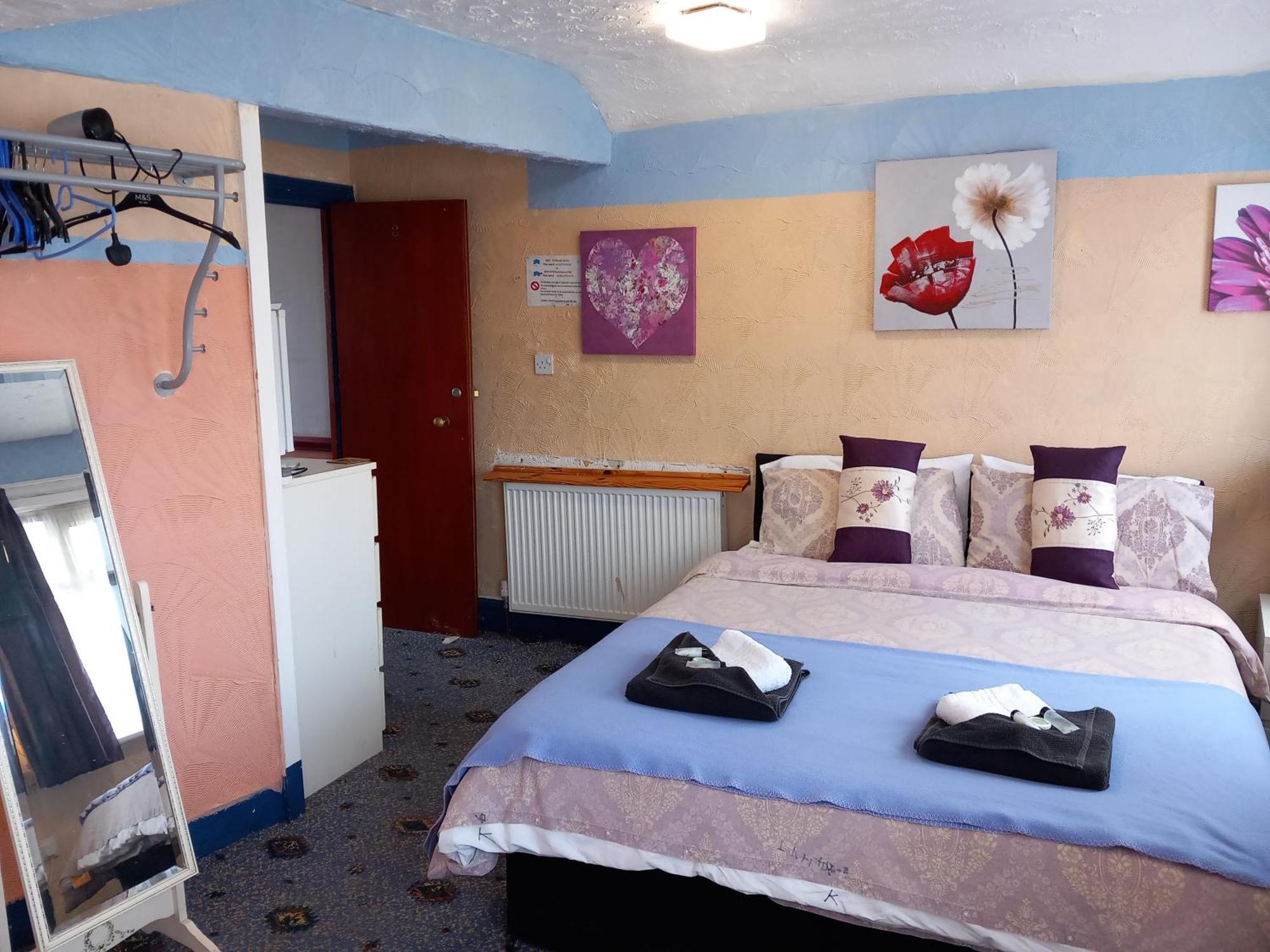 My Adam Hotel Blackpool Esterno foto