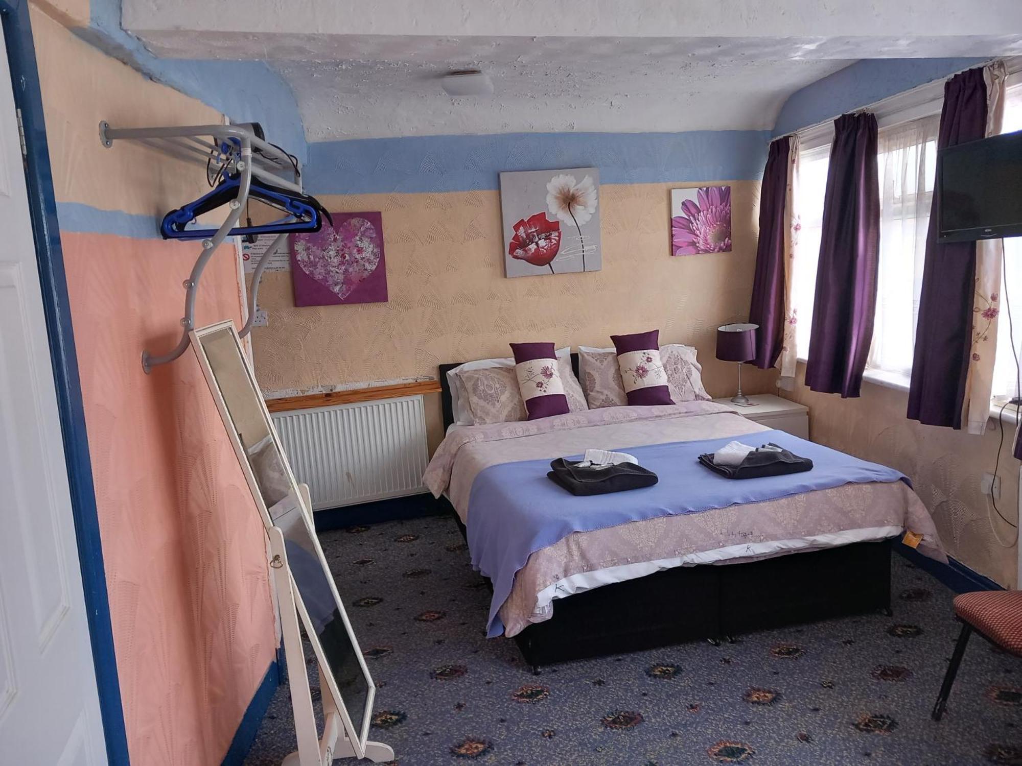 My Adam Hotel Blackpool Esterno foto